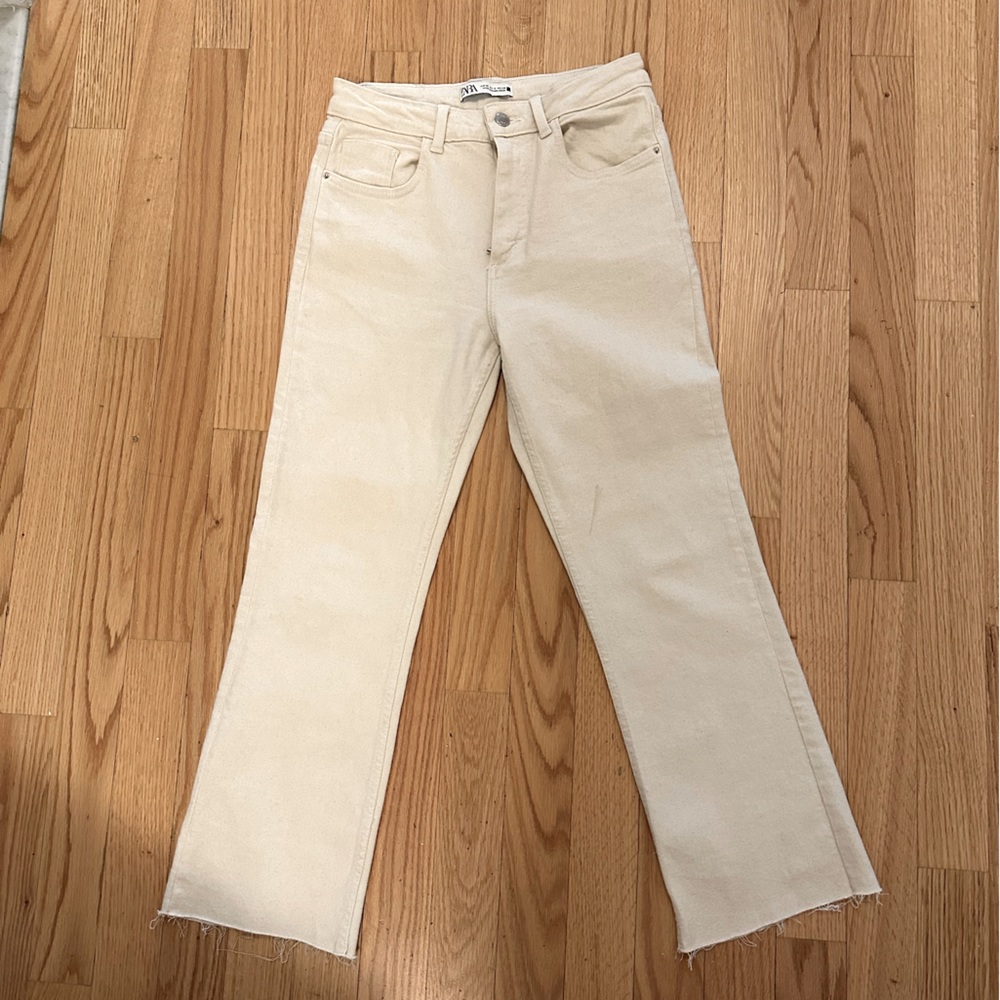 Zara beige jeans